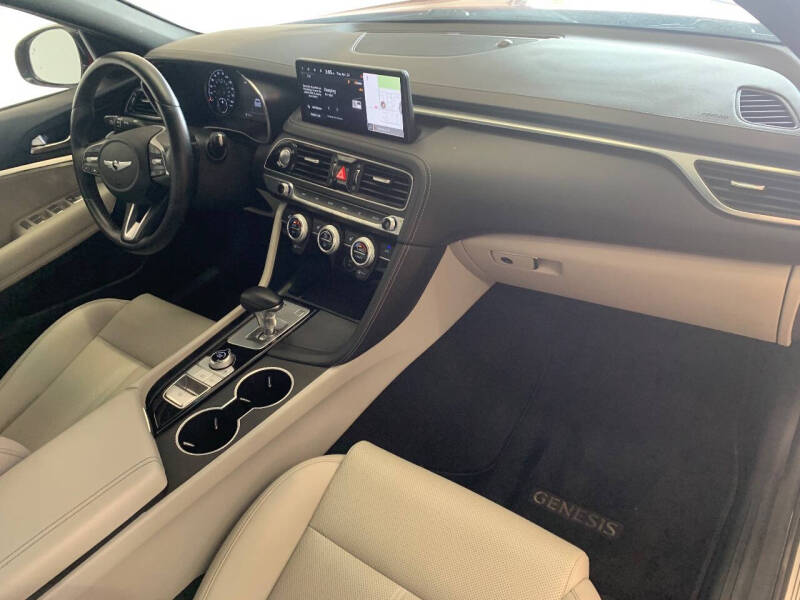 2023 Genesis G70 2.0T