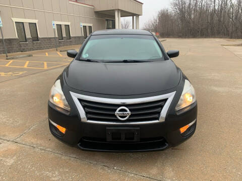 2013 Nissan Altima for sale at JB Motors in Kansas City MO