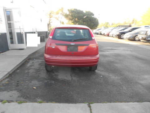 2005 Ford Focus ZX3 SE