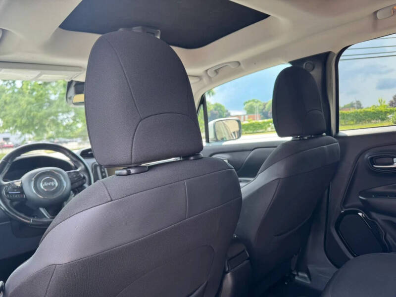 2017 Jeep Renegade Altitude