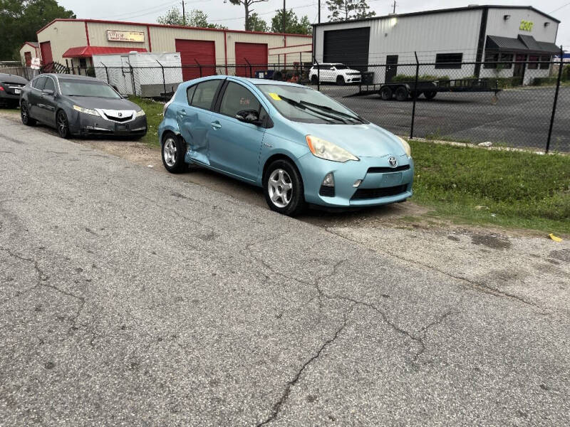 2013 Toyota Prius c