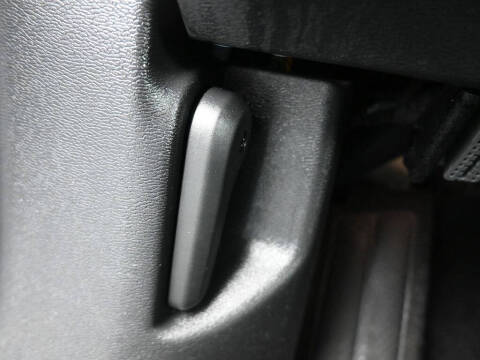 2021 Volvo XC40 T5 Momentum