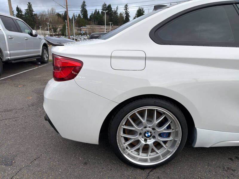 2016 BMW 2 Series M235i