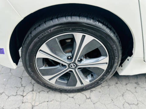 2019 Nissan LEAF SL