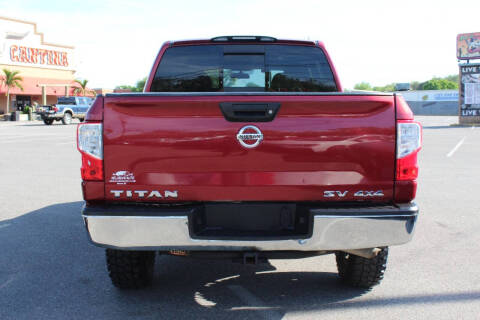 2017 Nissan Titan SV