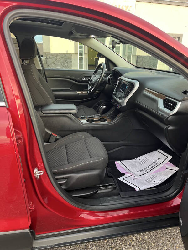 2019 GMC Acadia SLE-2