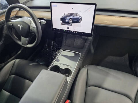 2024 Tesla Model Y Long Range