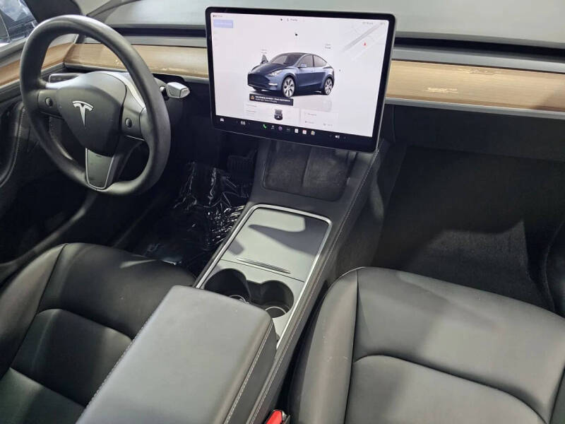 2024 Tesla Model Y Long Range