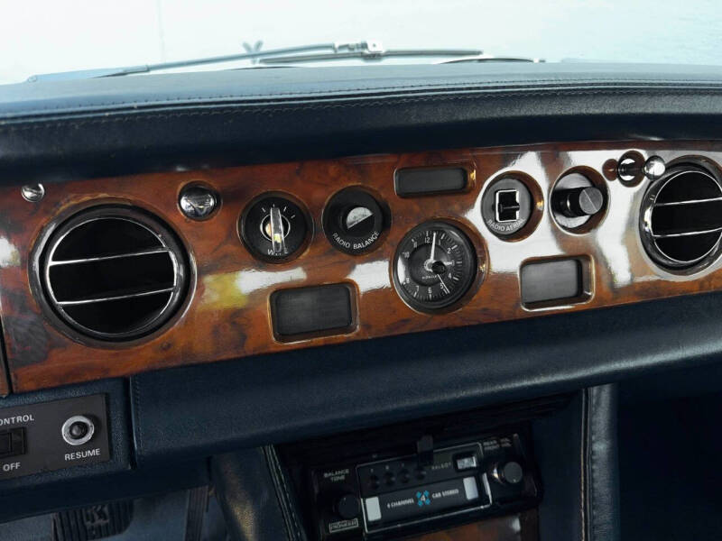 1975 Rolls-Royce Silver Shadow