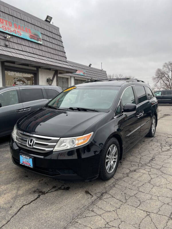 2012 Honda Odyssey for sale at VELAZQUEZ AUTO SALES in Aurora IL