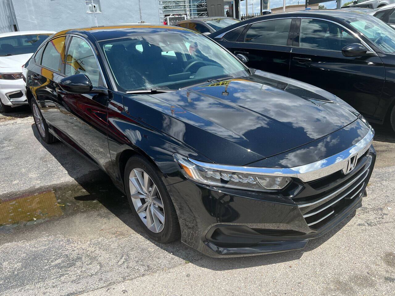 2022 HONDA Accord Sedan - $25,888