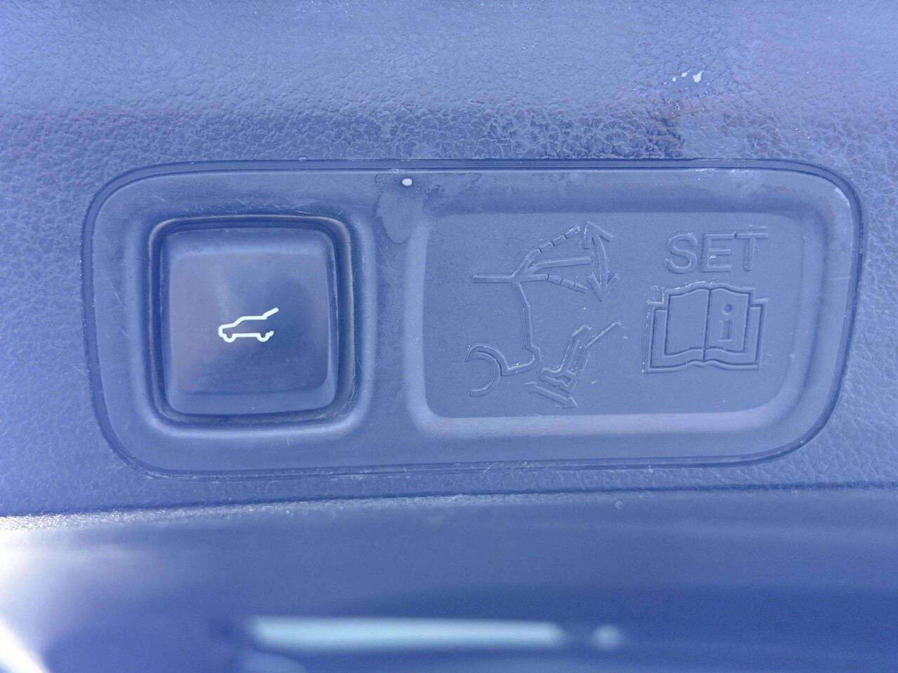 FordExpedition MAX9