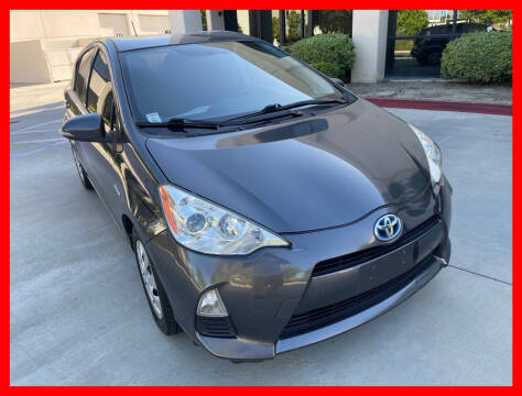 2012 Toyota Prius c Two