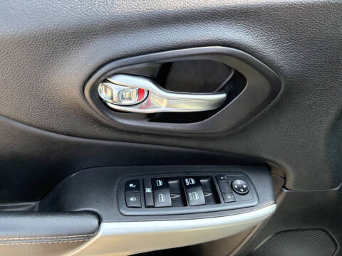 2018 Jeep Cherokee Latitude Plus