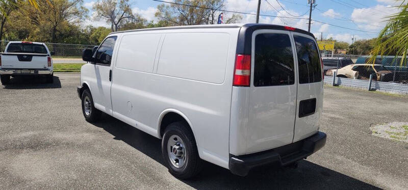 2016 GMC Savana 2500