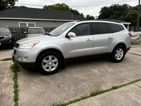 2010 Chevrolet Traverse for sale at Victoria Pre-Owned in Victoria TX
