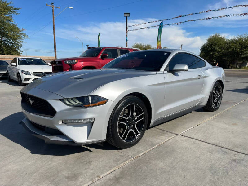 2019 Ford Mustang EcoBoost photo 3