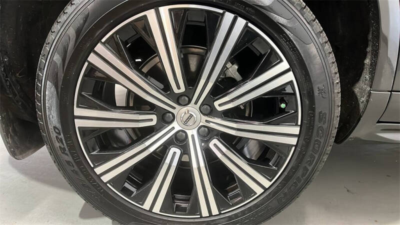 2024 Volvo XC90 B6 Plus Bright Theme 6P