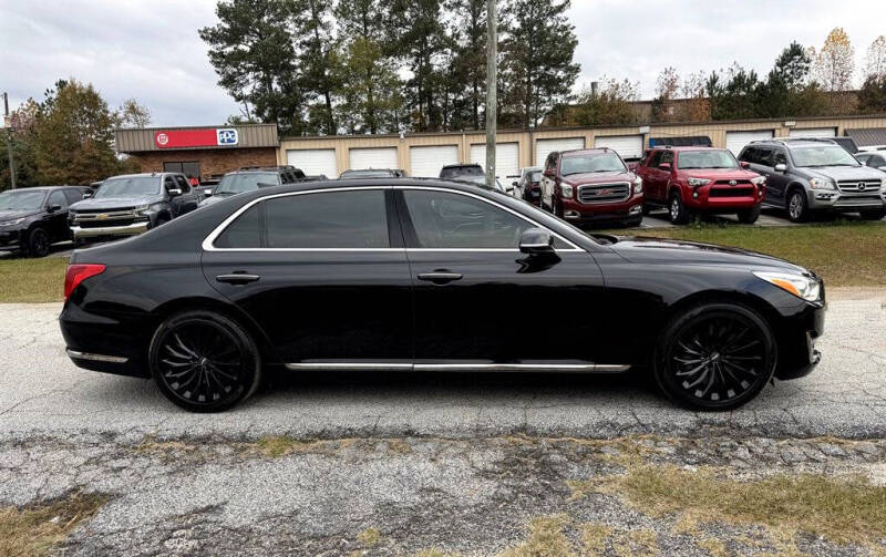 2018 Genesis G90