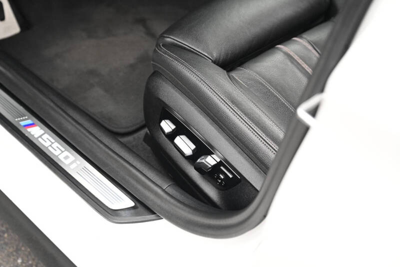 2020 BMW 5 Series M550i xDrive