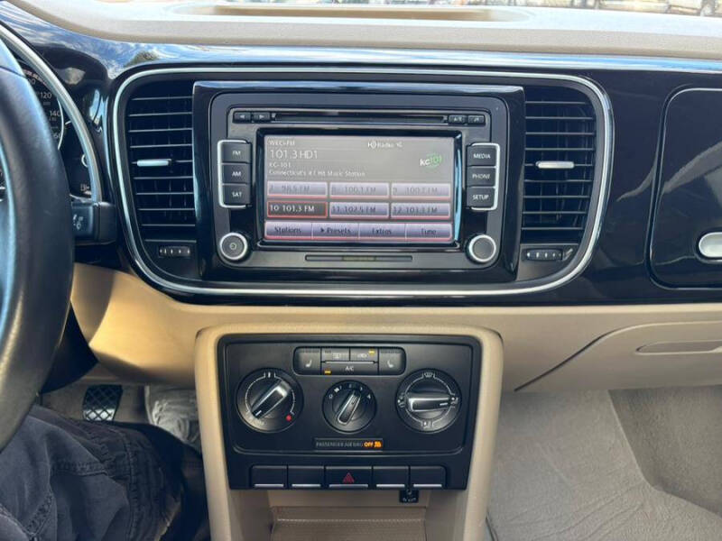 2013 Volkswagen Beetle