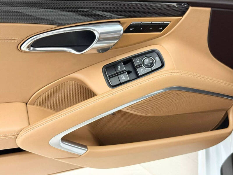 2017 Porsche 911 Turbo S