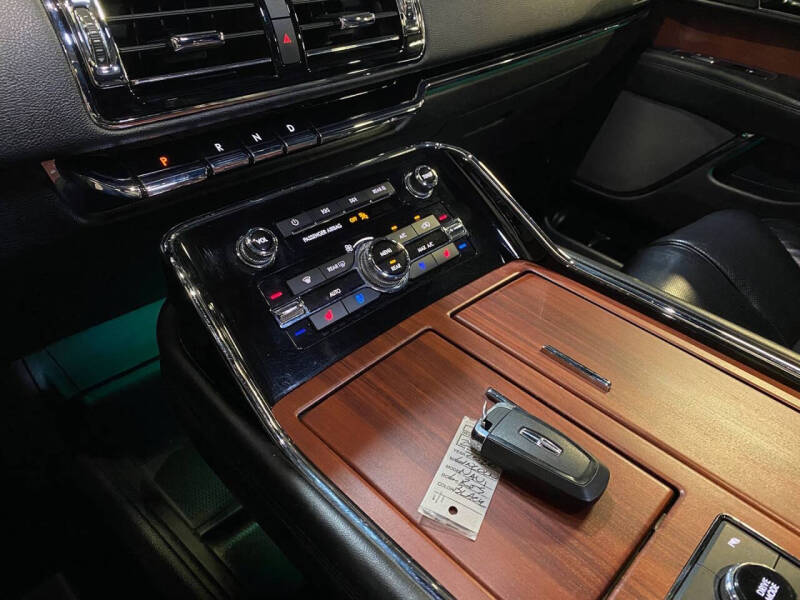 2020 Lincoln Navigator L Reserve