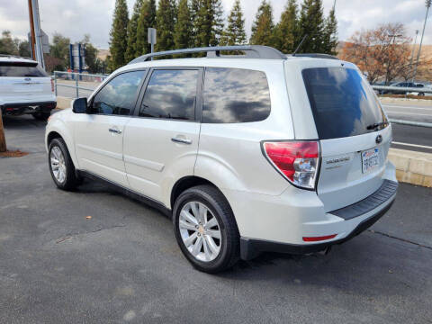 2011 Subaru Forester 2.5X Limited