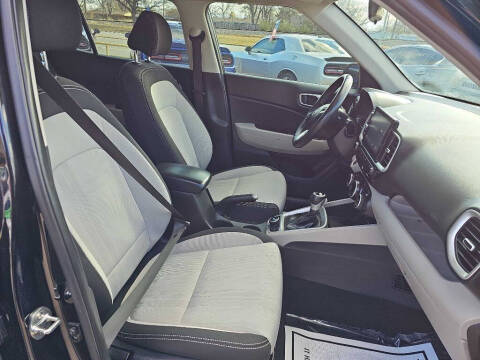 2024 Hyundai Venue SEL