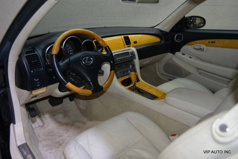 2002 Lexus SC 430