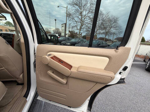 2010 Ford Explorer Eddie Bauer