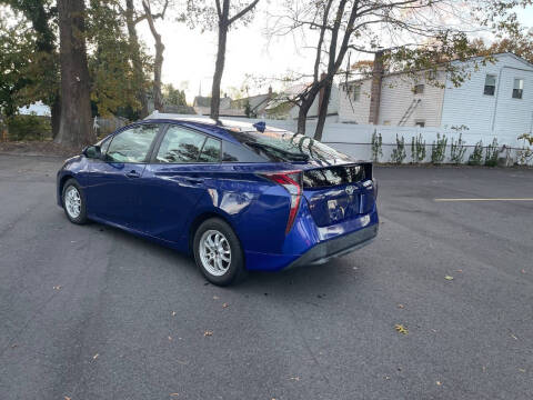 2017 Toyota Prius Two