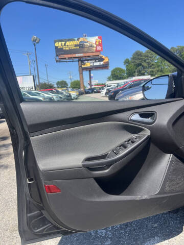 2014 Ford Focus SE