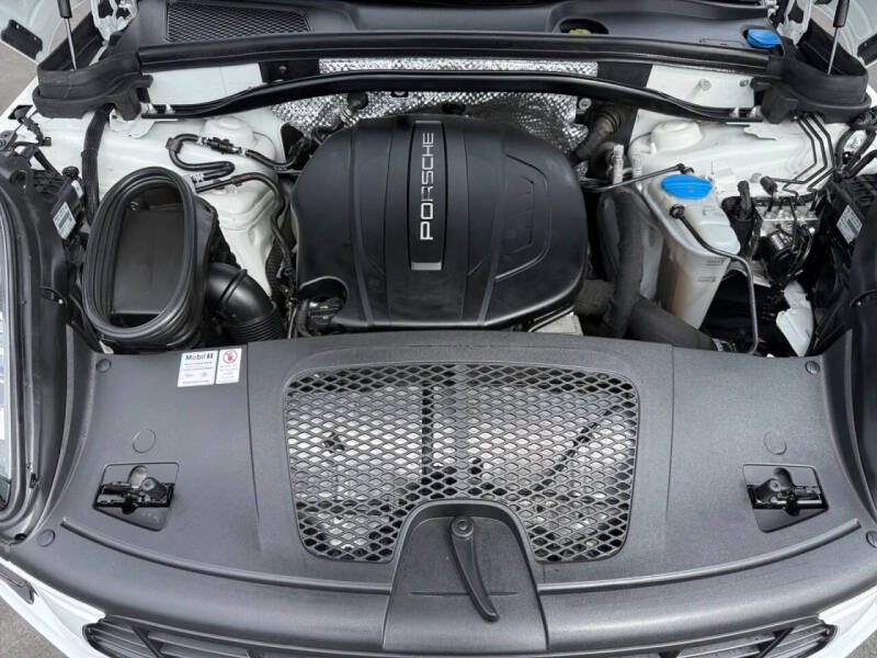2018 Porsche Macan