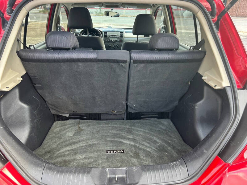 2008 Nissan Versa 1.8 S