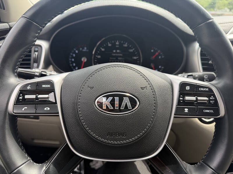 2020 Kia Sorento EX V6