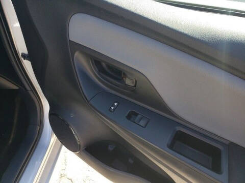 2015 Toyota Yaris 5-Door L