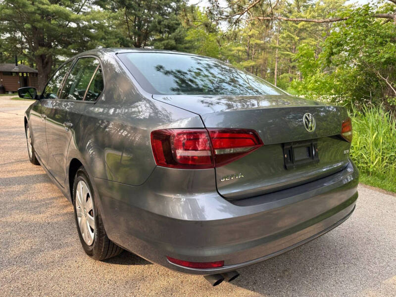 2016 Volkswagen Jetta