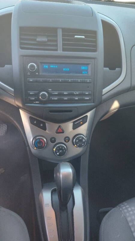 2014 Chevrolet Sonic LS Auto
