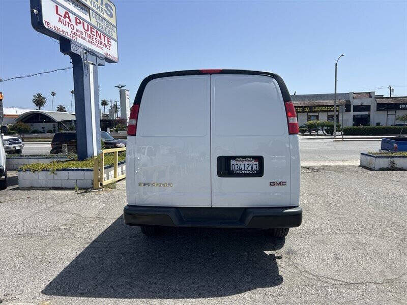 2023 GMC Savana 2500