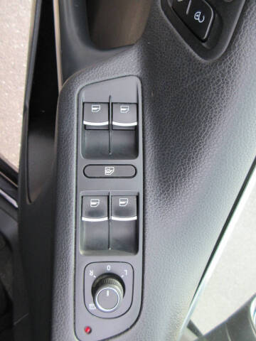 2016 Volkswagen Tiguan 2.0T S 4Motion