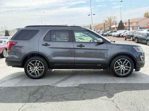 2017 Ford Explorer Sport
