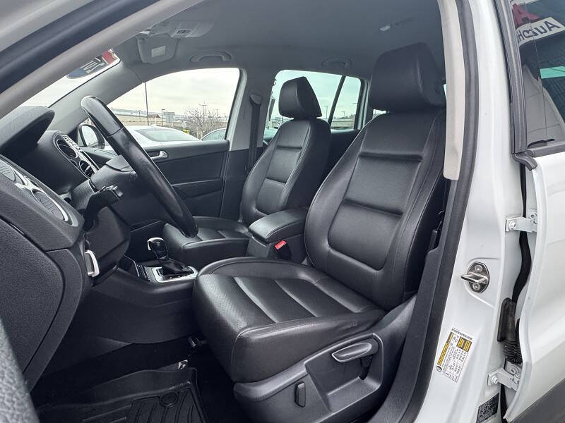 2015 Volkswagen Tiguan S 4Motion