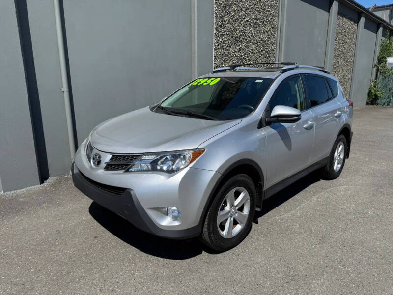 2013 Toyota RAV4 XLE