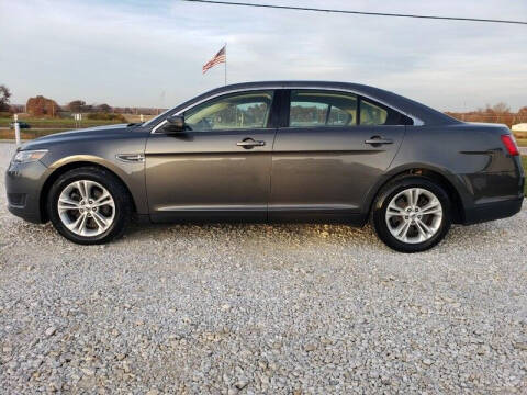 2017 Ford Taurus SE