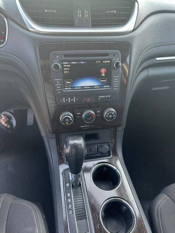 2016 Chevrolet Traverse LT