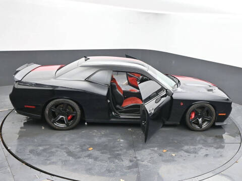 2016 Dodge Challenger SRT Hellcat