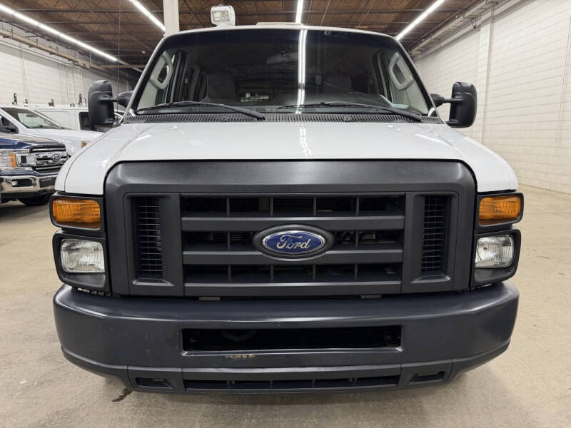 2013 Ford E-Series E-350 SD