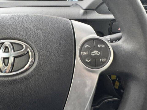 2016 Toyota Prius c One