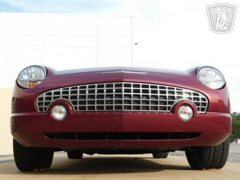 2004 Ford Thunderbird Deluxe